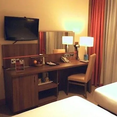 Ramada Hounslow - Heathrow East Hotel